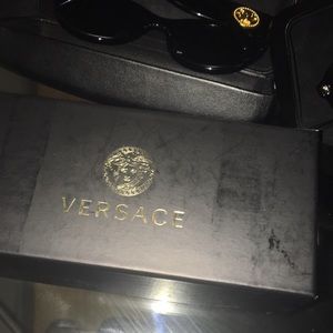 VERSACE SHADES